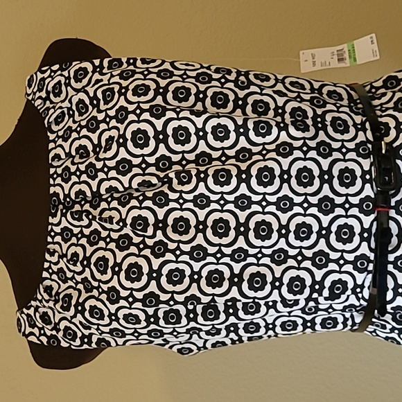 NWT Nine West Sleeveless Geometric Sheath Size 8 - Picture 2 of 15